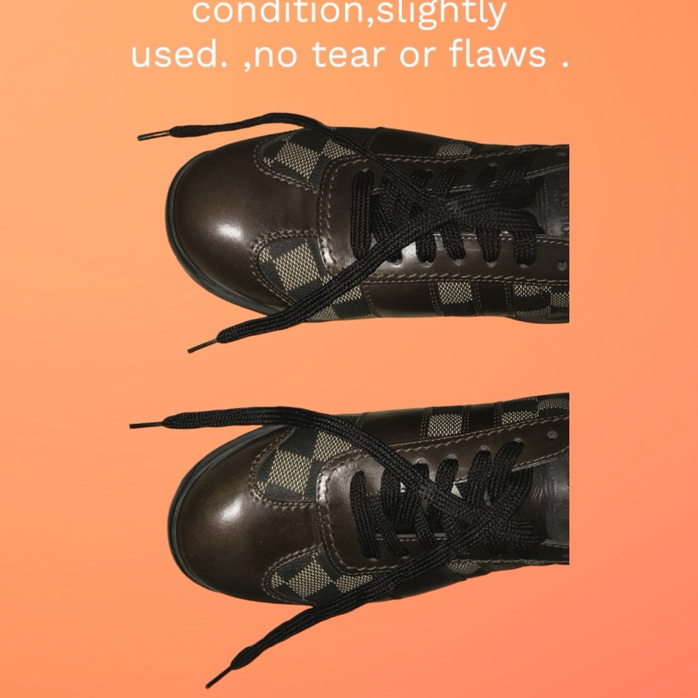 Louis Vuitton Brown. Checkered Sneakers. Slightly used .Man’s sized 6.5 - Picture 4 of 7